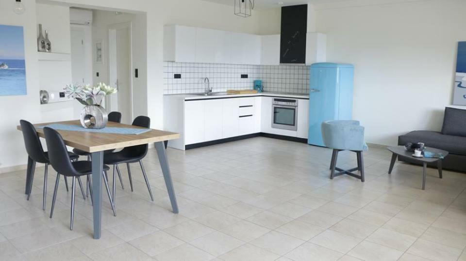 Azzuro Appartement Kavala Buitenkant foto